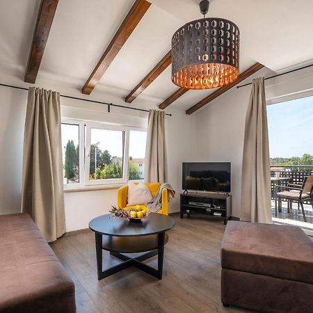 Apartman Bijeca - Медулин Екстер'єр фото