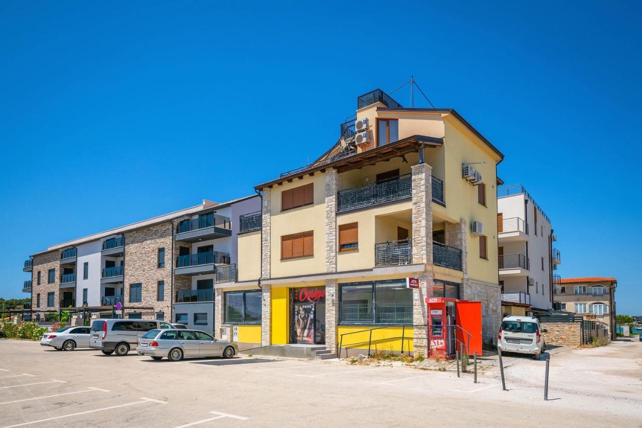 Apartman Bijeca - Медулин Екстер'єр фото